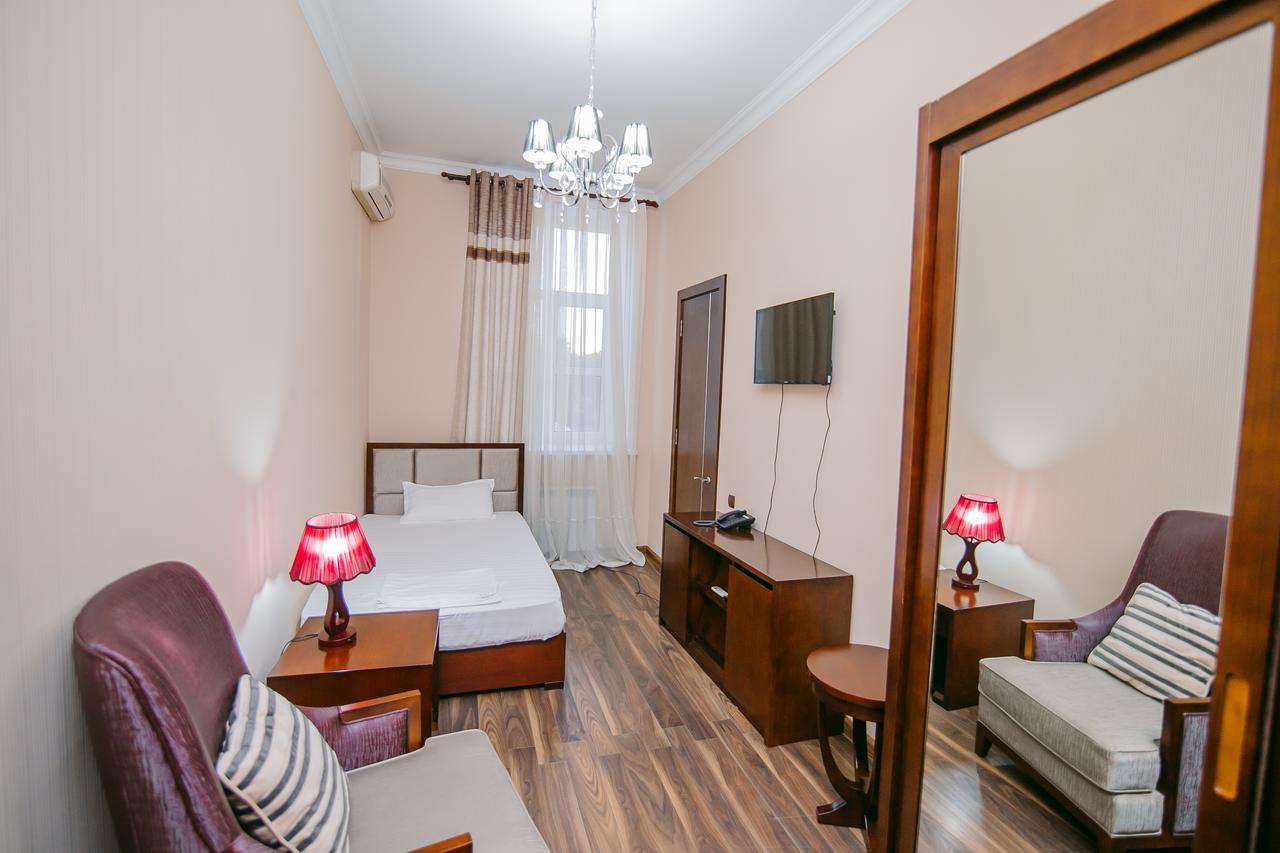 Hotel Inju Taraz Ngoại thất bức ảnh
